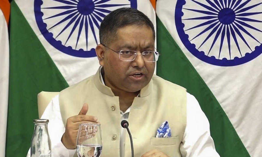 Jaiswal States India’s Position on Barbed Wire Fence at the Border