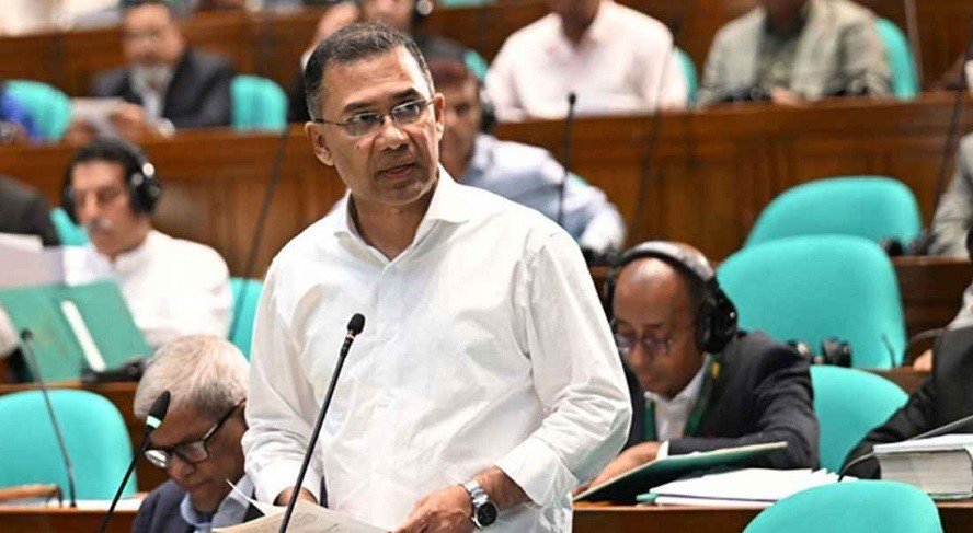 Primary Teachers’ Salaries to be Increased in Phases: Prime Minister