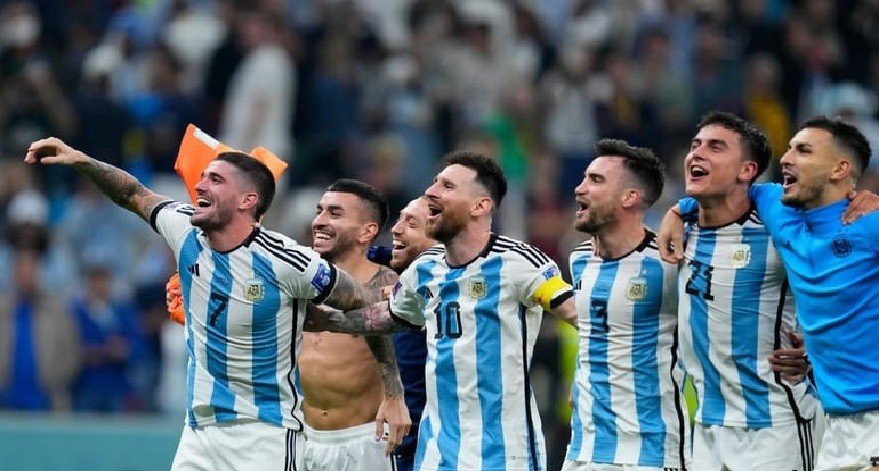 Brilliant Comeback from Two Goals Down, Argentina in Quarter-Finals